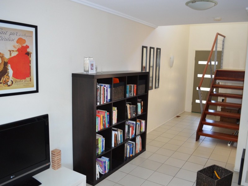 21W/18 Manning St, Milton QLD 4064