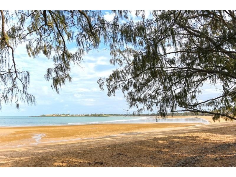 18 Maralyn Avenue, Grasstree Beach QLD 4740
