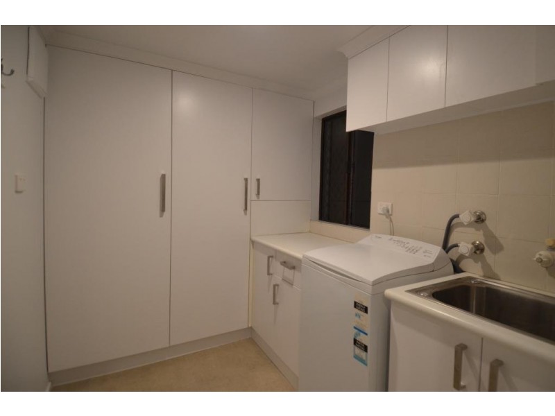 13/7 Hale St, Townsville City QLD 4810