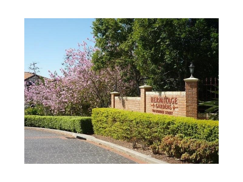 120 Uxbridge Street, Grange QLD 4051