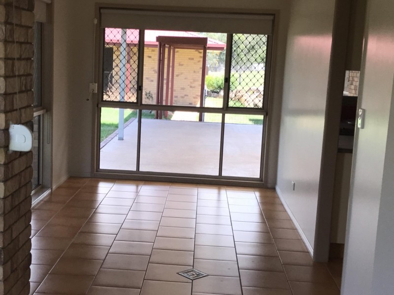 12 Anna Court, Placid Hills QLD 4343