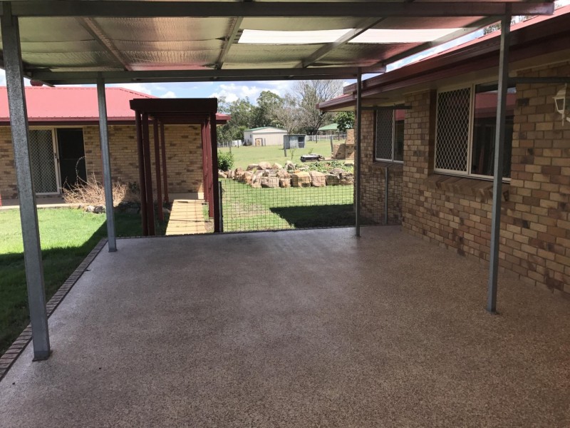 12 Anna Court, Placid Hills QLD 4343