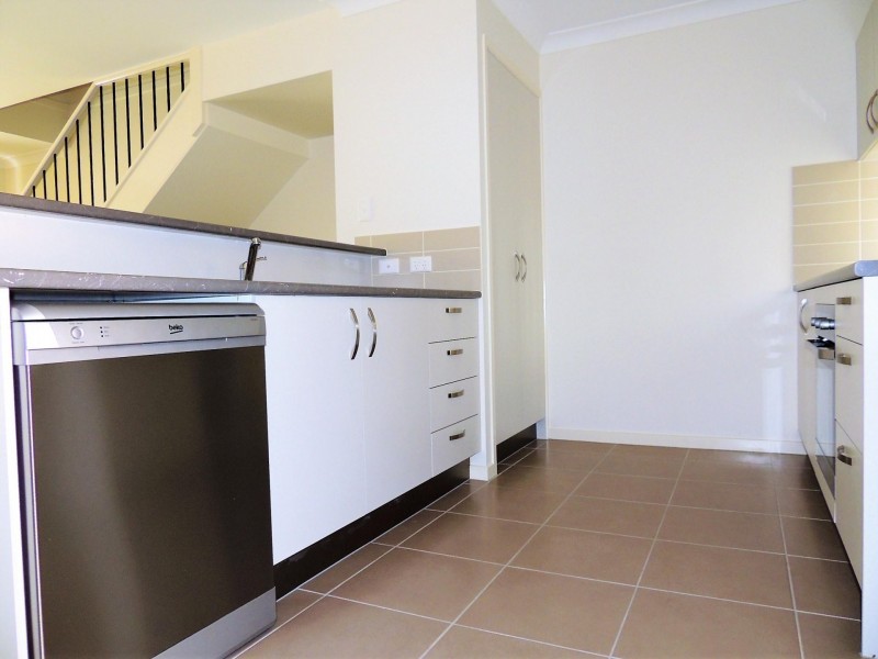 71 Stanley Street, Strathpine QLD 4500