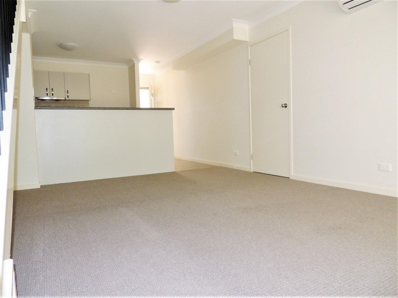 71 Stanley Street, Strathpine QLD 4500