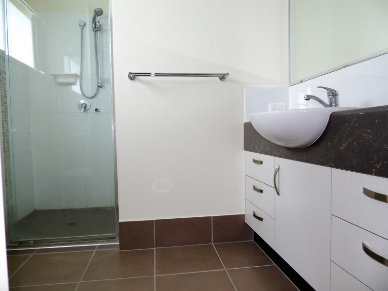 71 Stanley Street, Strathpine QLD 4500