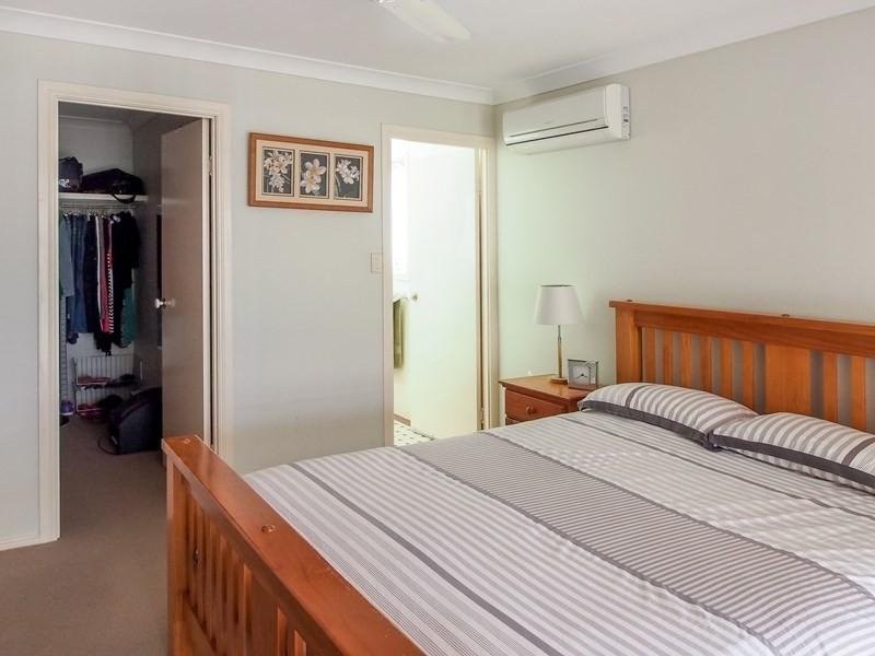 Sandstone Point QLD 4511