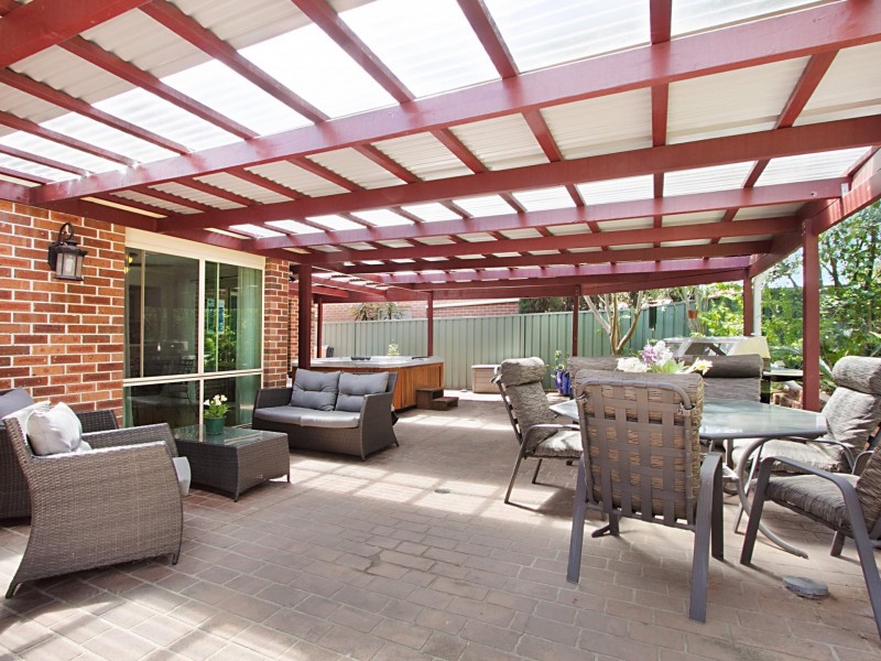 8 Briarwood Ave, Glenmore Park NSW 2745