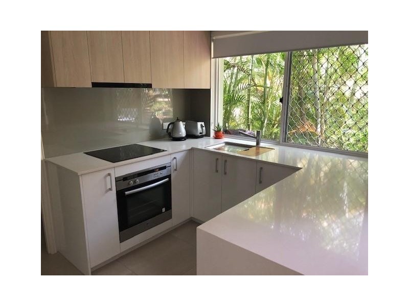 151/215 Cottesloe Drive, Mermaid Waters QLD 4218