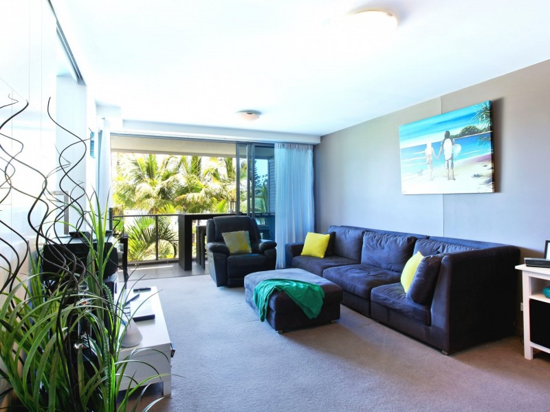 438 Marine Parade, Biggera Waters QLD 4216