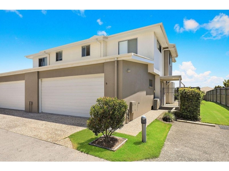 5/2 Photinia Crescent, Mountain Creek QLD 4557