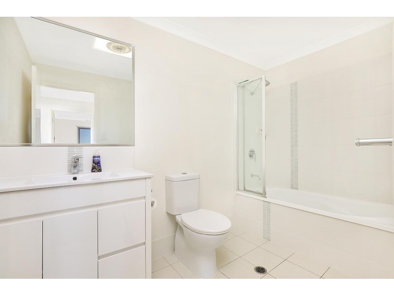 5/2 Photinia Crescent, Mountain Creek QLD 4557