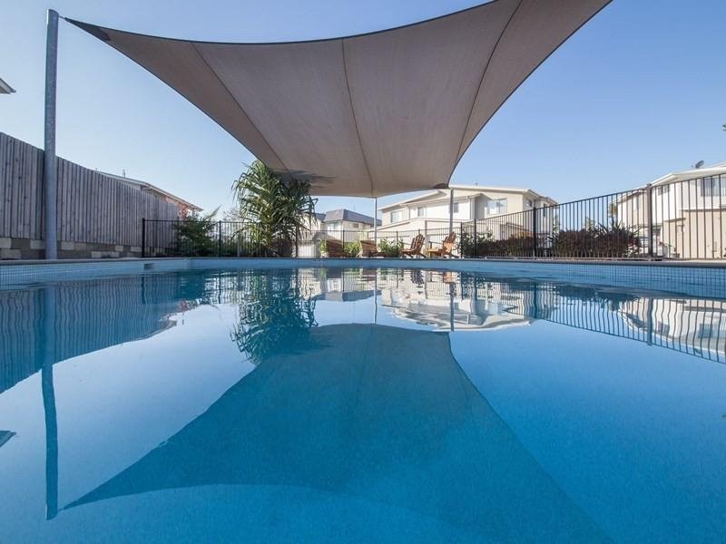 5/2 Photinia Crescent, Mountain Creek QLD 4557