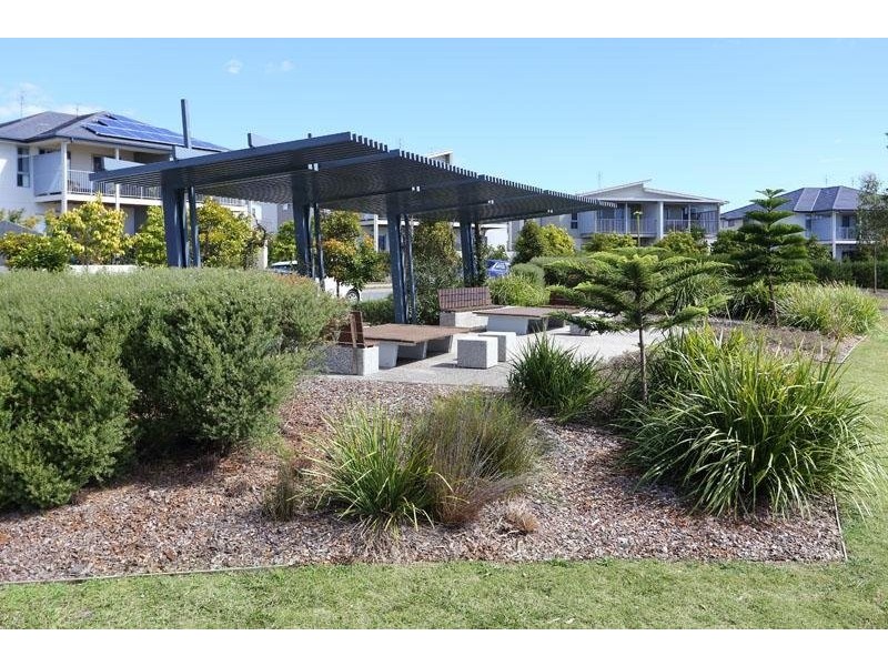 5/2 Photinia Crescent, Mountain Creek QLD 4557