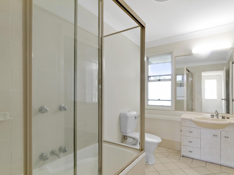 92/215 Cottesloe, Mermaid Waters QLD 4218