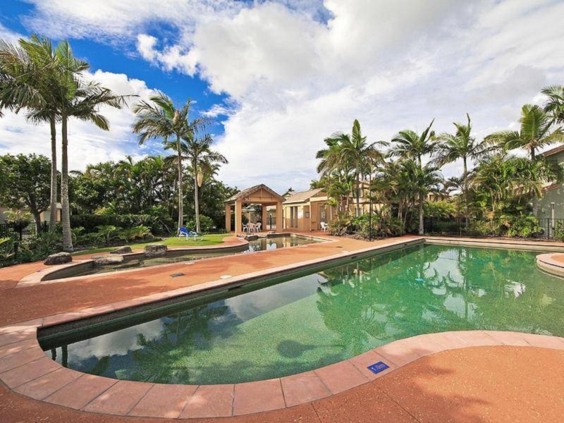 92/215 Cottesloe, Mermaid Waters QLD 4218