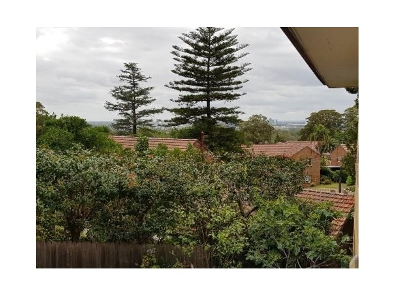 98 Tarrants Ave, Eastwood NSW 2122