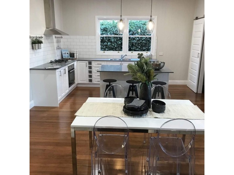 32 Raff St, East Toowoomba QLD 4350