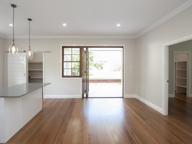 32 Raff St, East Toowoomba QLD 4350