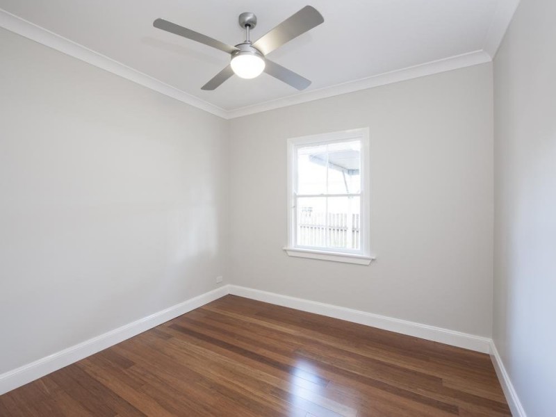 32 Raff St, East Toowoomba QLD 4350