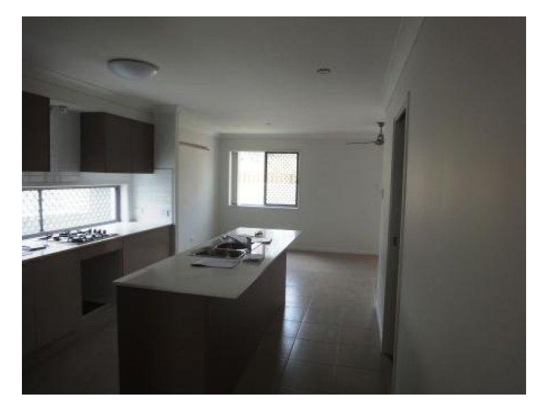 Unit 24/7 – 9 Montree Circuit, Kallangur QLD 4503