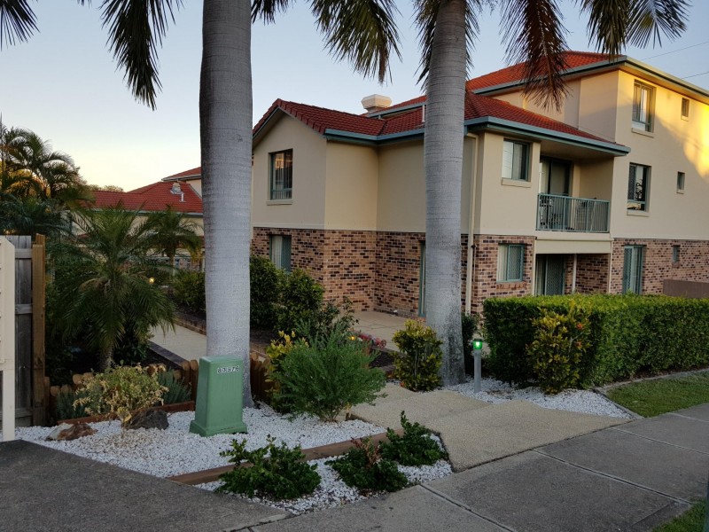 9 Tweed Street, Southport QLD 4215