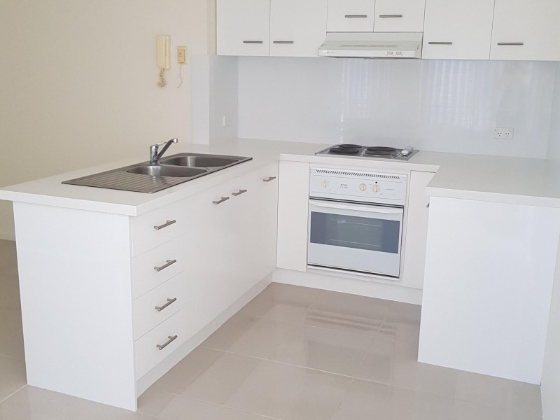 9 Tweed Street, Southport QLD 4215