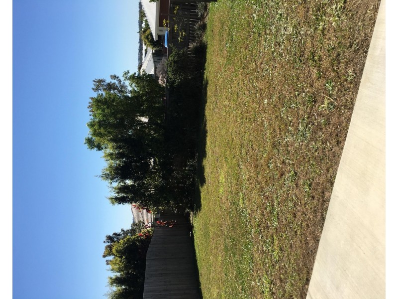 2/2 Photinia Crescent, Mountain Creek QLD 4557