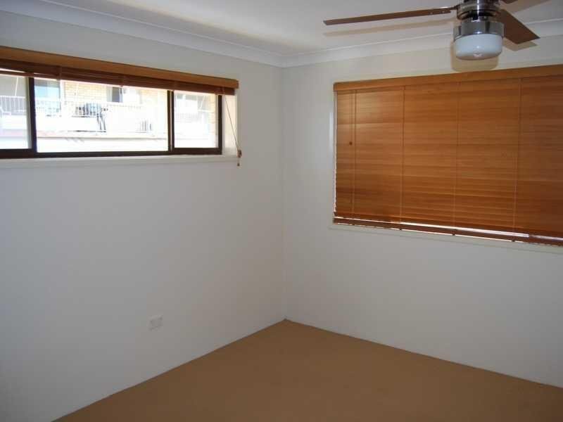 5/228 Marine Parade, Labrador QLD 4215