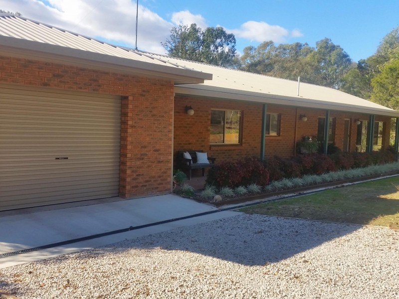 25 Mountain View Place, Wellington NSW 2820