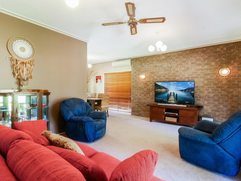 25 Mountain View Place, Wellington NSW 2820