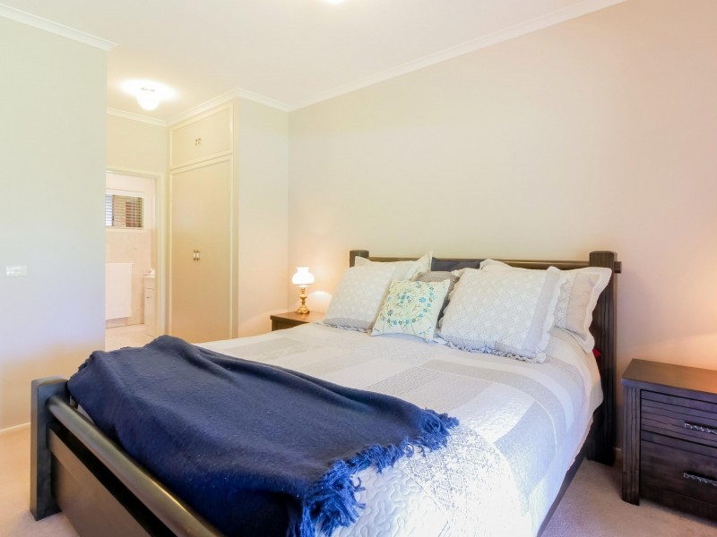 25 Mountain View Place, Wellington NSW 2820