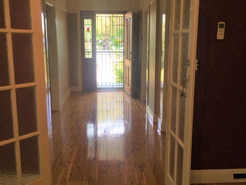 122 Warne Street, Wellington NSW 2820