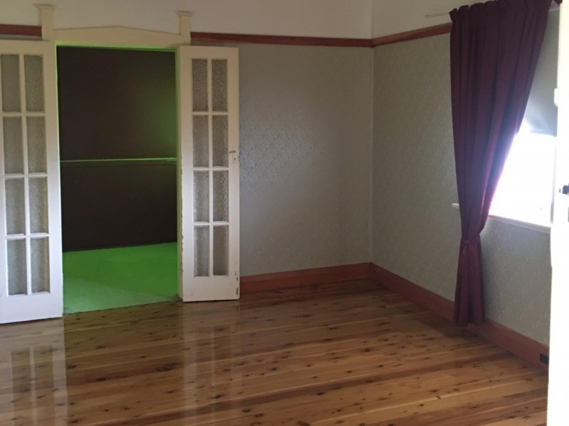 122 Warne Street, Wellington NSW 2820