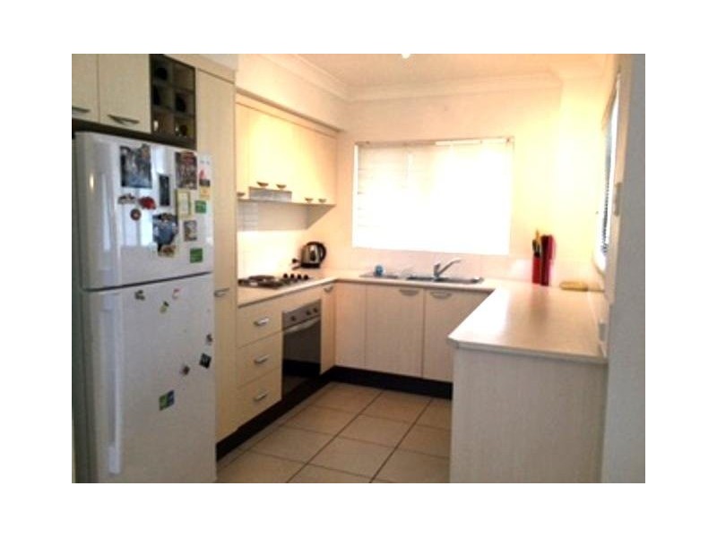 21/44 Pease St, Manoora QLD 4870