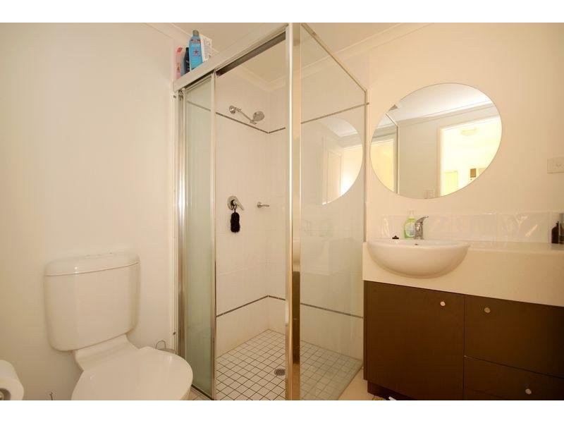 21/44 Pease St, Manoora QLD 4870