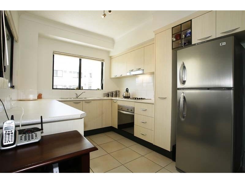 20/44 Pease St, Manoora QLD 4870