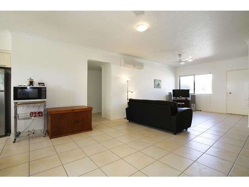 20/44 Pease St, Manoora QLD 4870