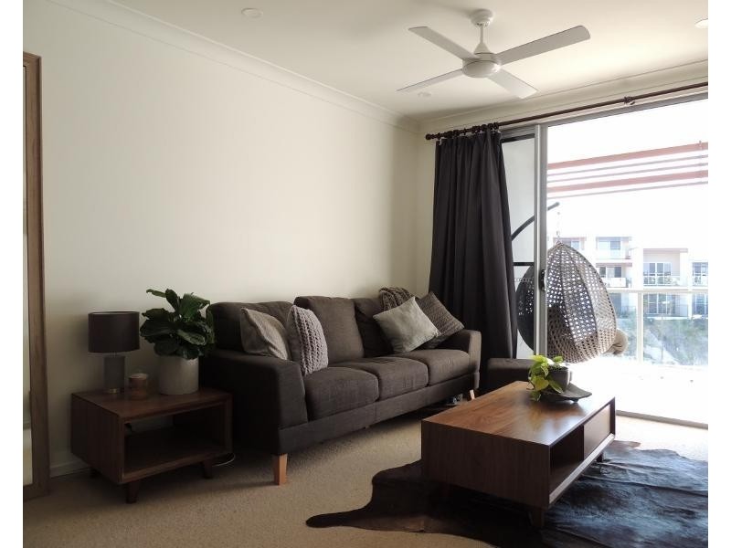 3028 The Boulevarde, Carrara QLD 4211