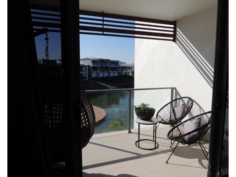 3028 The Boulevarde, Carrara QLD 4211