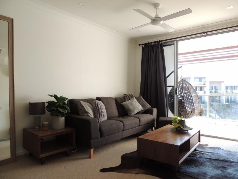 3028 The Boulevarde, Carrara QLD 4211
