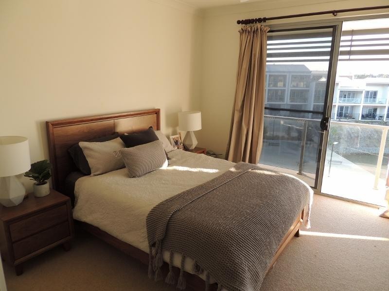 3028 The Boulevarde, Carrara QLD 4211