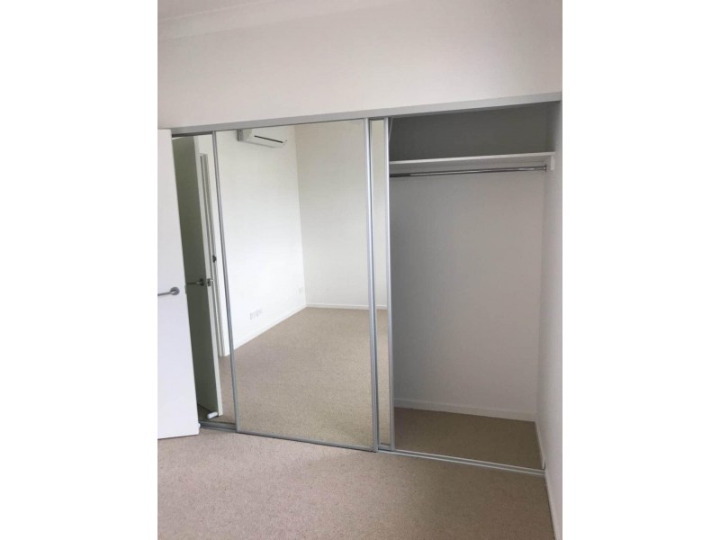 3028 The Boulevarde, Carrara QLD 4211