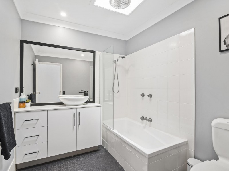 126/215 Cottesloe Drive, Mermaid Waters QLD 4218