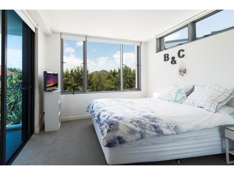 Apartment 1101/438 Marine Parade, Biggera Waters QLD 4216