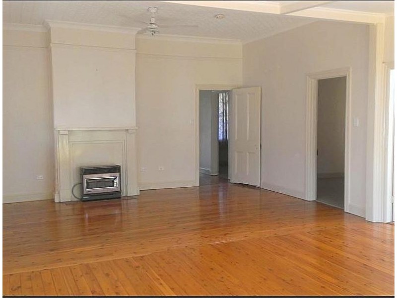 116 Warne Street, Wellington NSW 2820