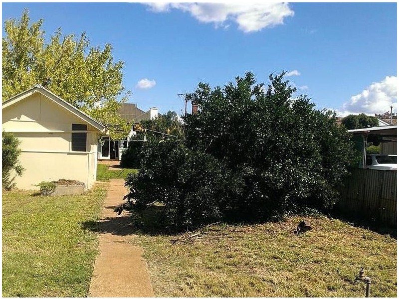 116 Warne Street, Wellington NSW 2820