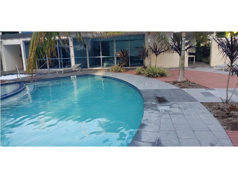 25-31 East Quay Drive, Biggera Waters QLD 4216