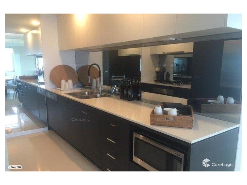 25-31 East Quay Drive, Biggera Waters QLD 4216