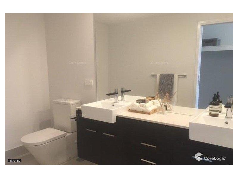 25-31 East Quay Drive, Biggera Waters QLD 4216