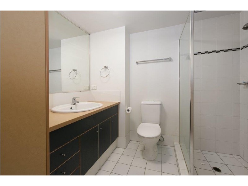 109/15 Goodwin Street, Kangaroo Point QLD 4169